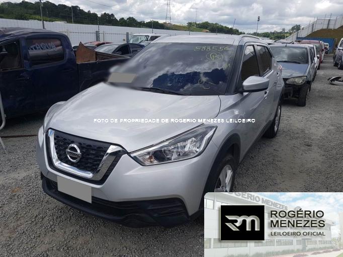 NISSAN KICKS 18/18