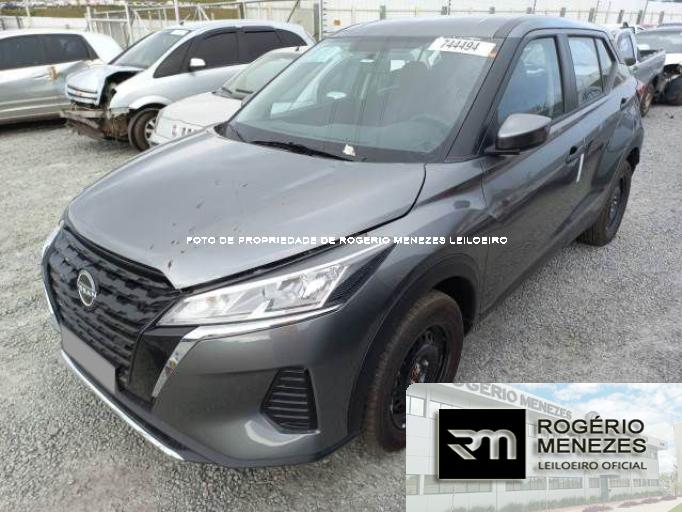 NISSAN KICKS 23/23