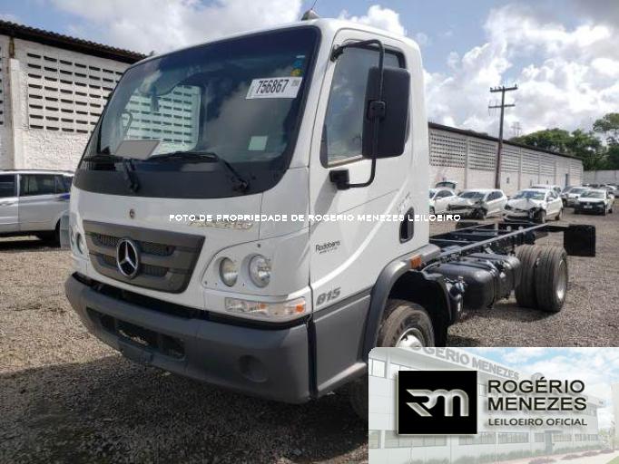 MERCEDES BENZ ACCELO 22/22