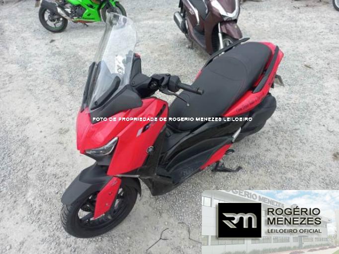 YAMAHA XMAX 23/23