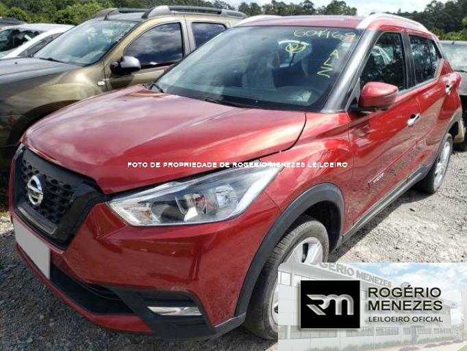 NISSAN KICKS 18/18